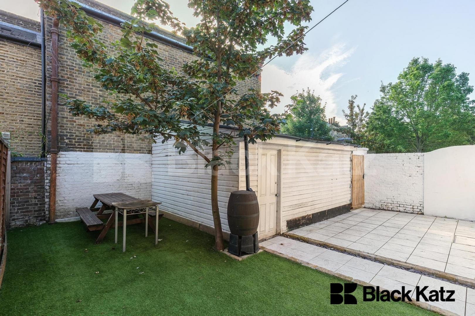 Charming 5-Bed Georgian Gem in SE15: Ideal for Students and Sharers Friary Road, Peckham